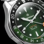 Supermarine 300M GMT, 'Tundra' Green - Image 4