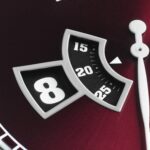 Terra Nova 40.5mm Jumping Hour Burgundy Leather Strap - Image 4